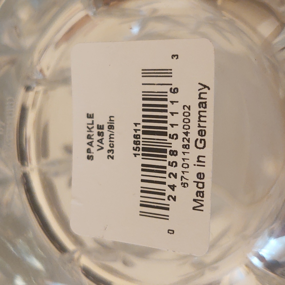 MARQUIS by Waterford Sparkle Vase - Picture 3 of 5